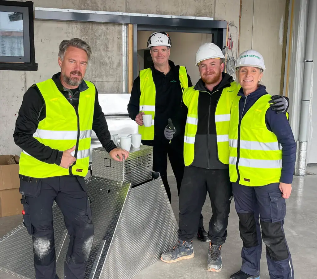 Topgolf Vienna installation team