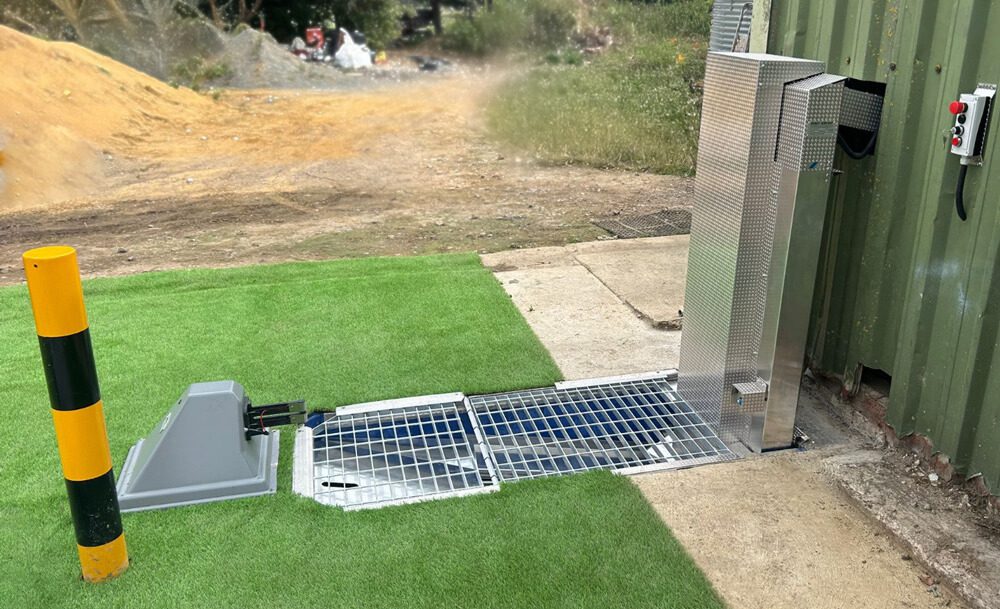Kingsway Small Ball Ditch
